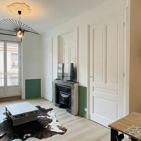 Appartement Renove Proche Du Parc De La Tete D'Or ビユールバンヌ エクステリア 写真