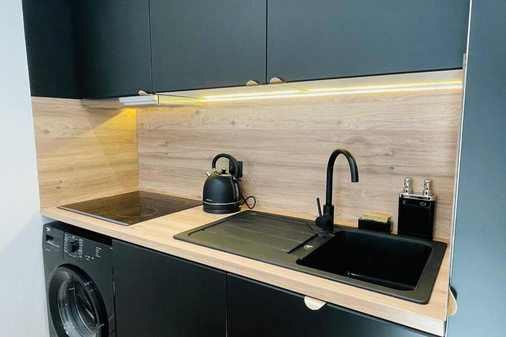 Appartement Renove Proche Du Parc De La Tete D'Or ビユールバンヌ エクステリア 写真